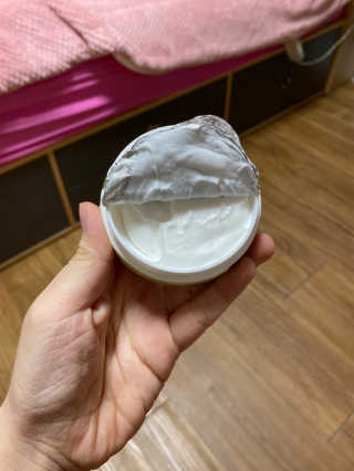 히말라야코리아 올리브 수분크림 — 5점을 준 리뷰어가 2019년 11월 올린 사용 사진