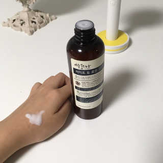 [이슬품은나] 라이트 듀 로션 200ml — 5점을 준 리뷰어가 2019년 8월 올린 사용 사진