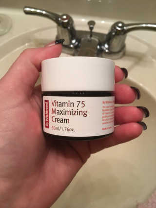 바이 위시트랜드 VITAMIN 75 CREAM — 5점을 준 리뷰어가 2018년 8월 올린 사용 사진