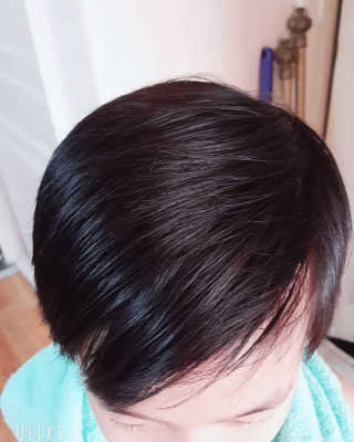 다슈코리아 다슈 포 맨 프리미엄 메가 홀드 슈퍼 스프레이 250ml — 5점을 준 리뷰어가 2019년 2월 올린 사용 사진