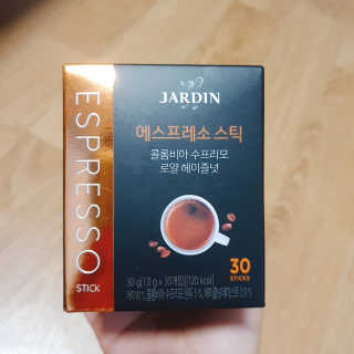 (주)쟈뎅 쟈뎅 에스프레소 스틱 [블랙+헤이즐넛 set] — 5점을 준 리뷰어가 2020년 3월 올린 사용 사진
