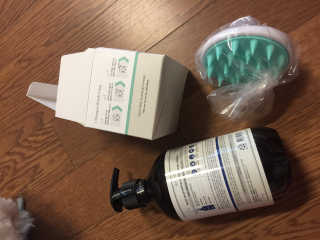 달리프 베러 퍼퓸 샴푸 1000ml 레이니데이 or 일랑로즈 — 5점을 준 리뷰어가 2020년 2월 올린 사용 사진