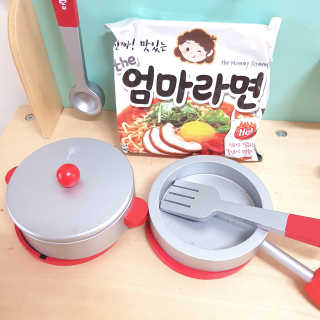 라면 그대로가 제일 맛있는 더엄마라면 — 4점을 준 리뷰어가 2019년 7월 올린 사용 사진