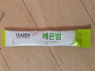 티젠 레몬밤 + 마이보틀 — 3점을 준 리뷰어가 2018년 7월 올린 사용 사진