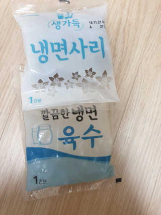 풀무원 여름별미 Best 냉면 세트 겨울동치미, 평양냉면 — 3.5점을 준 리뷰어가 2019년 5월 올린 사용 사진