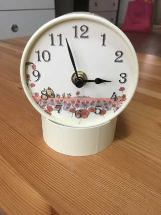 칠삼이일디자인 DIY 페이퍼튜브 탁상시계 — 3점을 준 리뷰어가 2016년 11월 올린 사용 사진