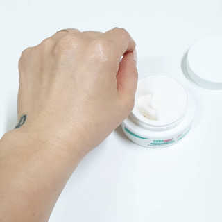 세바메드 우레아 수분폭탄크림 50ml — 4점을 준 리뷰어가 2019년 12월 올린 사용 사진