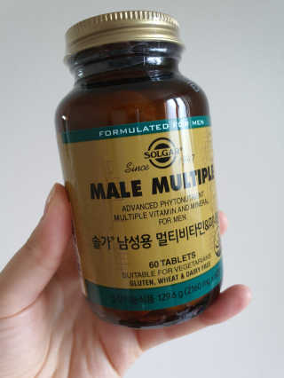 한국솔가 솔가 남성용 멀티비타민미네랄 — 3점을 준 리뷰어가 2019년 9월 올린 사용 사진