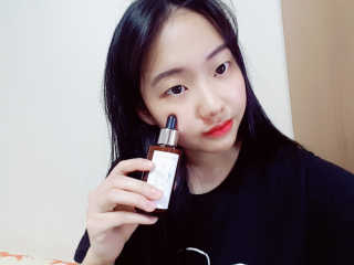 보타니티 [홍]조[진]정[결]케어 플라본 세럼 — 5점을 준 리뷰어가 2018년 5월 올린 사용 사진