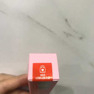 [블랙루즈] 컬러 락 하트 틴트 1+1 — 5점을 준 리뷰어가 2019년 8월 올린 사용 사진