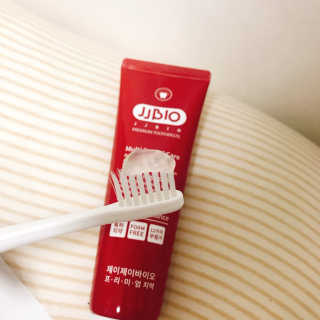 JJBIO_NEW 제이제이바이오 프리미엄 치약 — 4.67점을 준 리뷰어가 2018년 11월 올린 사용 사진