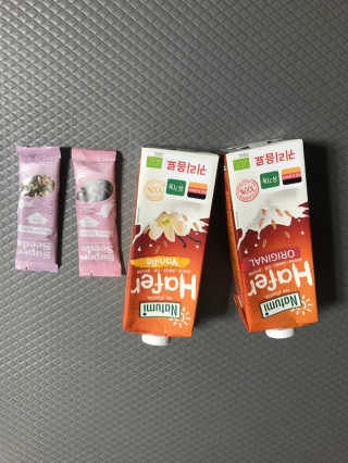 나투미 귀리음료 오리지날 1L + 바닐라 1L — 4점을 준 리뷰어가 2019년 2월 올린 사용 사진