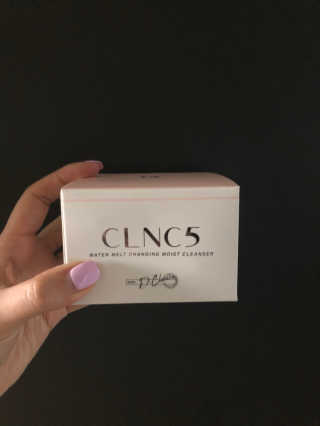 CLNC5 워터 멜트 체인징 클렌저 — 3.83점을 준 리뷰어가 2018년 7월 올린 사용 사진