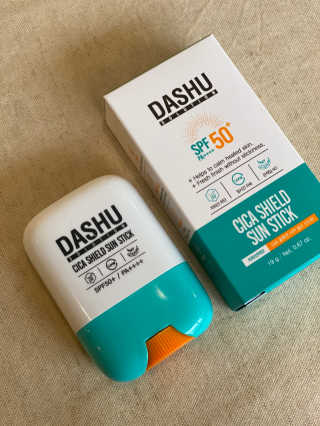 다슈코리아 다슈 솔루션 시카 쉴드 선스틱 — 4점을 준 리뷰어가 2020년 1월 올린 사용 사진