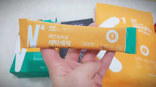 레인보우샵 올인원세탁세제,베이킹소다 스틱포6개입+세탁조클리너 — 4.33점을 준 리뷰어가 2018년 3월 올린 사용 사진
