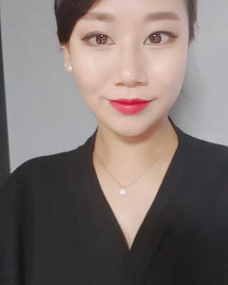 손앤박(SON&PARK) 마스카라＆콤브 — 3.67점을 준 리뷰어가 2018년 2월 올린 사용 사진