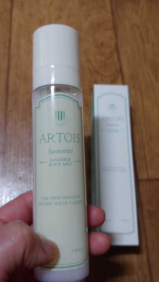 아르투아 ARTOIS 아르투아 산토리니 란제리 바디 미스트 — 3.5점을 준 리뷰어가 2019년 5월 올린 사용 사진