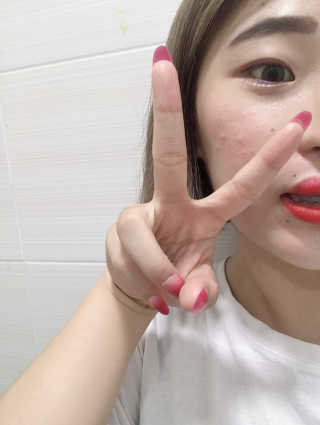 [블랙루즈] 피치 커버 벨벳 쿠션 2종 중 택1 — 5점을 준 리뷰어가 2019년 10월 올린 사용 사진