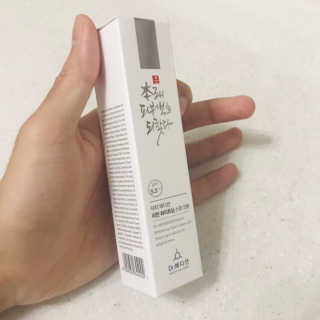 Dr.메디션 리턴 화이트닝 스팟 크림- 달마시안크림 — 3.5점을 준 리뷰어가 2018년 11월 올린 사용 사진