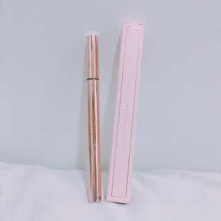 밀키드레스 바비메이크 펜 아이라이너 — 4.5점을 준 리뷰어가 2018년 6월 올린 사용 사진