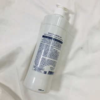 (주)에네스티 믹스베리 단백질 폭탄 샴푸 1000g — 5점을 준 리뷰어가 2020년 1월 올린 사용 사진