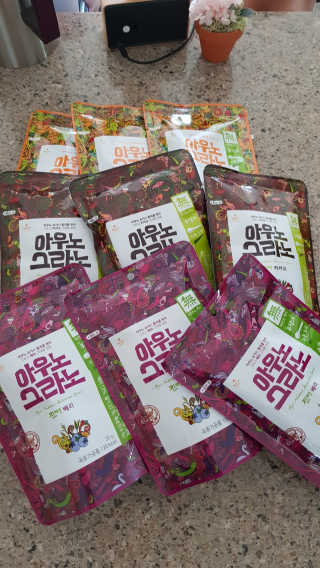 아우노그라노 오리지날, 진짜 베리, 진짜 카카오 — 4점을 준 리뷰어가 2018년 7월 올린 사용 사진