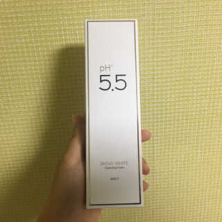 포므시 스노우화이트클렌징폼pH5.5 — 5점을 준 리뷰어가 2019년 8월 올린 사용 사진