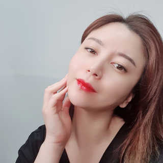 입큰뉴욕 입큰 셀피 키라키라필터 코팅 틴트 — 5점을 준 리뷰어가 2020년 1월 올린 사용 사진