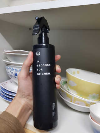 PEACE MOMENT 피스모먼트 인세컨즈포키친 320mL 천연살균소독제 — 5점을 준 리뷰어가 2018년 10월 올린 사용 사진
