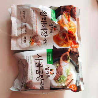 [풀무원] 사골곰탕국밥 황태해장국밥 — 5점을 준 리뷰어가 2018년 6월 올린 사용 사진