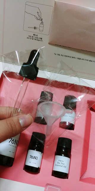 76N1 내 피부데이터로 만든, 나만의 페이스오일 — 5점을 준 리뷰어가 2018년 3월 올린 사용 사진