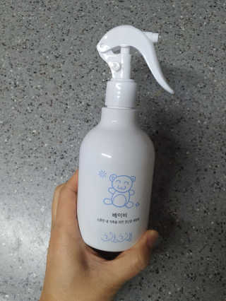 그린그램 베이비 뿌리는 살균 소독제 살균소독수 — 4점을 준 리뷰어가 2020년 3월 올린 사용 사진