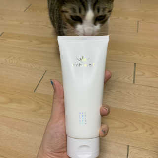 오르힐 울트라레이어 크림 — 2점을 준 리뷰어가 2020년 3월 올린 사용 사진