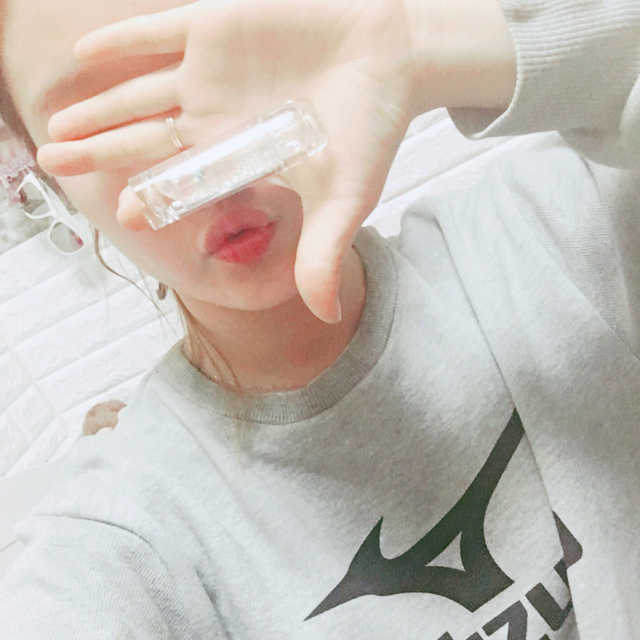꽃[KKO:T] 틴트 투명 꽃 립스틱 리뷰 사진