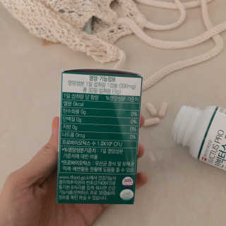 라플레 염창환 박사의 3세대 유산균, 인빅터스 프로 — 4.5점을 준 리뷰어가 2019년 9월 올린 사용 사진
