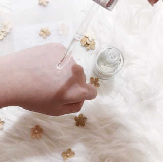 [마녀 공장] 발가락 토미 니아신 에센스 50ml — 5점을 준 리뷰어가 2018년 8월 올린 사용 사진