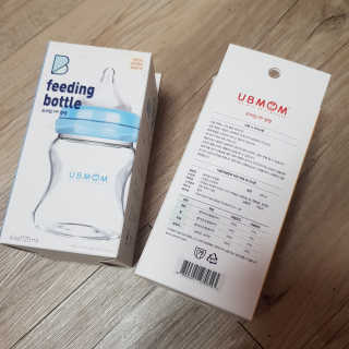 유비맘 신생아젖병 120ml 트리플팩_ 젖꼭지 포함 — 5점을 준 리뷰어가 2020년 2월 올린 사용 사진