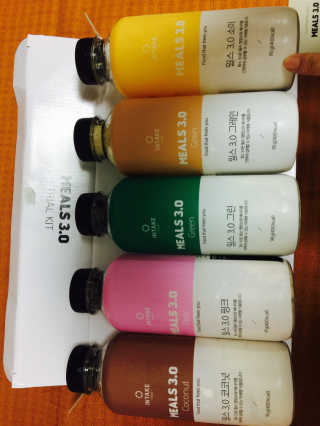 인테이크 밀스 3.0 Trial Kit(보틀형 5종) — 4점을 준 리뷰어가 2017년 4월 올린 사용 사진