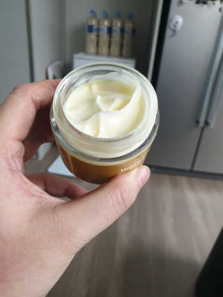 지고트 마유 모이스처 크림 70ml — 5점을 준 리뷰어가 2019년 5월 올린 사용 사진