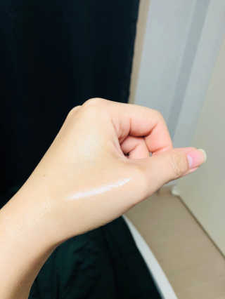 JM솔루션 꿀광 로얄 프로폴리스 앰플 세럼 블랙 — 4점을 준 리뷰어가 2018년 11월 올린 사용 사진