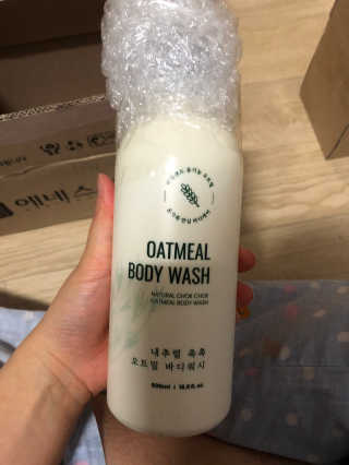 (주)에네스티 내추럴 촉촉  오트밀 바디워시 500ml — 5점을 준 리뷰어가 2020년 3월 올린 사용 사진