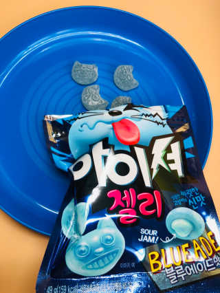 아이셔젤리 레몬맛, 아이셔젤리 블루에이드맛 — 5점을 준 리뷰어가 2019년 3월 올린 사용 사진