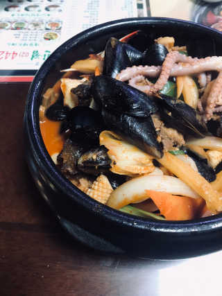 해안반점_암사동 [해안반점] 탕수육 小 +항아리짬뽕 또는 우삼겹짬뽕 — 4.5점을 준 리뷰어가 2018년 11월 올린 사용 사진