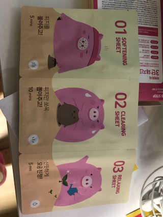 미팩토리 3단 돼지코팩 3매입 X 2 — 4점을 준 리뷰어가 2018년 2월 올린 사용 사진