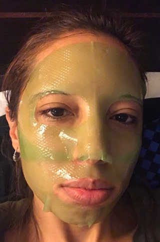 CRE8SKIN(크리에이트스킨) It's Real Color Cucumber — 4.83점을 준 리뷰어가 2017년 6월 올린 사용 사진