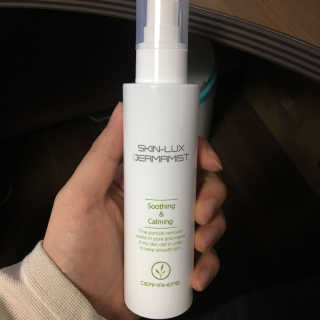 [더마허브] 스킨룩스 더마미스트 150ml — 1.67점을 준 리뷰어가 2018년 3월 올린 사용 사진