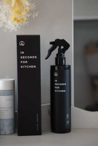 PEACE MOMENT 피스모먼트 인세컨즈포키친 320mL 천연살균소독제 — 4.83점을 준 리뷰어가 2018년 10월 올린 사용 사진