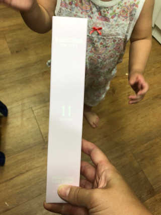 더블유드레스룸 신규향 드레스퍼퓸150ml — 4.83점을 준 리뷰어가 2018년 8월 올린 사용 사진