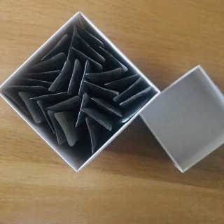 [하우투잇] 뤼에르 쿠르브 블랙 10ml x 30포 총 300ml — 1점을 준 리뷰어가 2020년 3월 올린 사용 사진