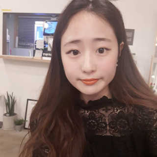 라로슈포제 유비데아 XL 톤업 라이트 크림 — 5점을 준 리뷰어가 2018년 4월 올린 사용 사진